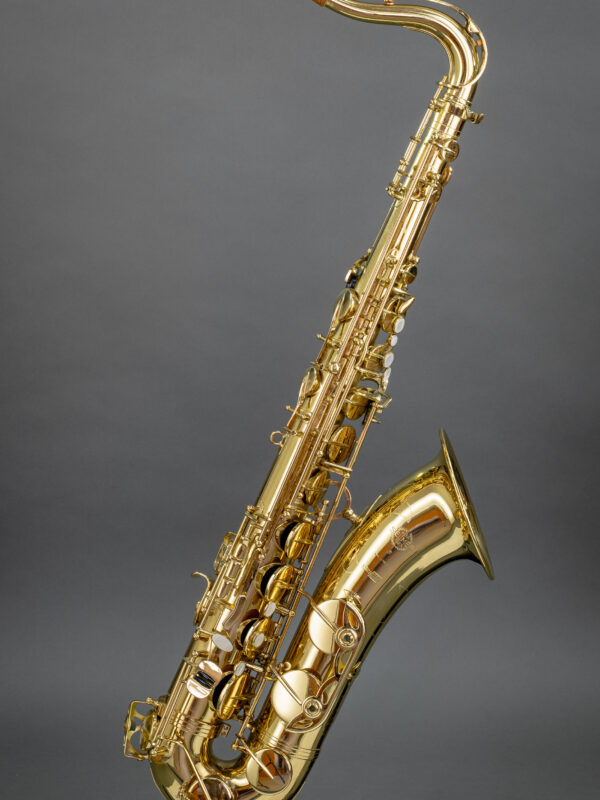 **Vorrätig** Tenorsaxophon Henri SELMER Paris Serie III, lackiert, Gravur, aus Erstbesitz, 643xxx